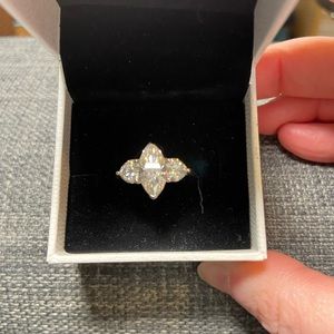 2.40 cttw moissanite ring